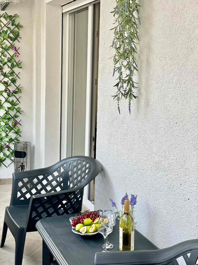 Olive Square Apartment Budva Bagian luar foto